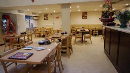 Best Western Queens Court - image 5