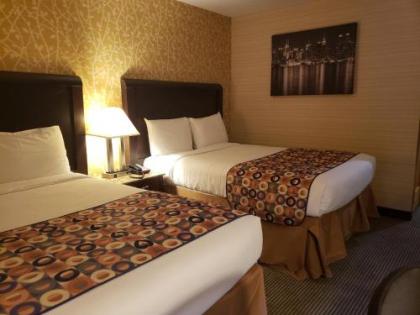 Elmhurst Hotel - image 3