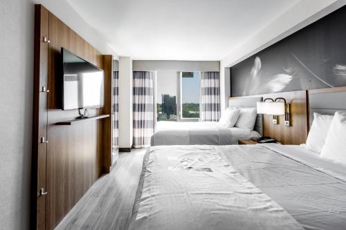 Hotel Ninety Five - JFK Airport - main image