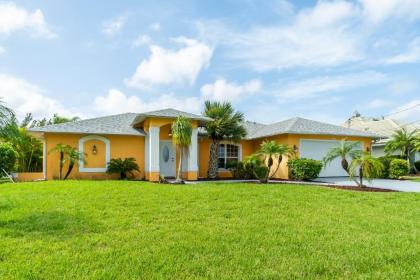 Southern Exposure with Heated pool - Villa Nature View - Roelens Vacations - image 5