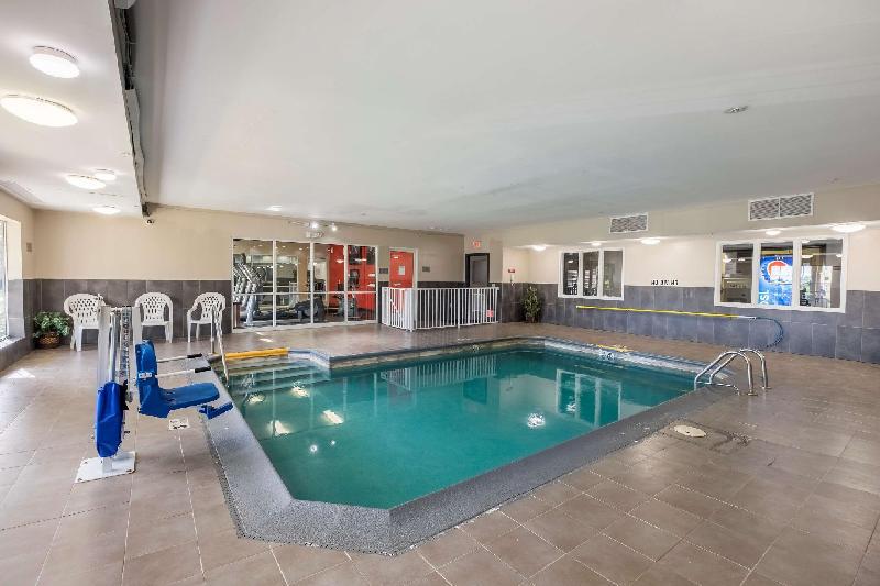 Travelodge by Wyndham Matteson - image 6