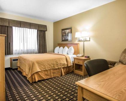 Quality Inn Mauston - image 2