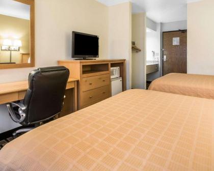 Quality Inn Mauston - image 7