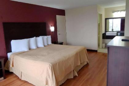 Days Inn by Wyndham Maysville Kentucky - image 11