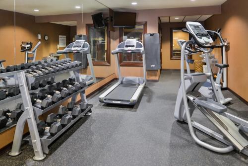 Holiday Inn Express Hotel & Suites McCall-The Hunt Lodge an IHG Hotel - image 2