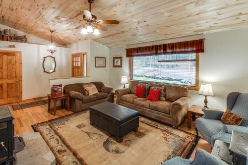 Downtown Camp Retreat - main image