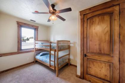 TimberCrest Downtown Lakeview Condo South by Casago McCall - Donerightmanagement - image 14