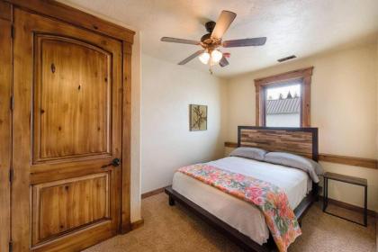 TimberCrest Downtown Lakeview Condo South by Casago McCall - Donerightmanagement - image 17