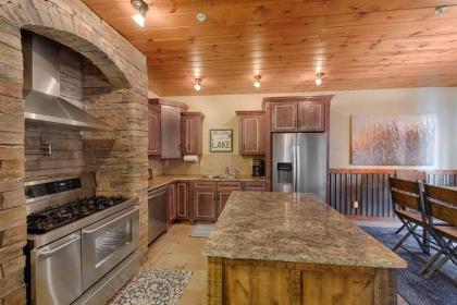 TimberCrest Downtown Lakeview Condo South by Casago McCall - Donerightmanagement - image 6