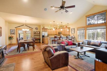 TJ'S MOUNTAIN HAUS by Casago McCall - Donerightmanagement - image 5