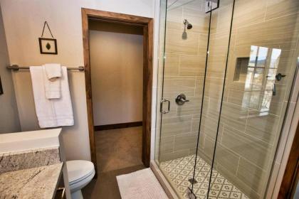 Suite Retreat by Casago McCall - Donerightmanagement - image 15