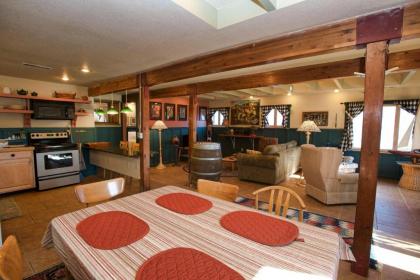 Cottage Inn by Casago McCall - Donerightmanagement - image 8