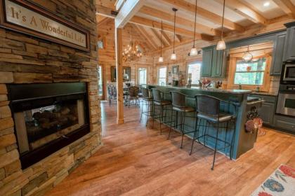 Fightingtown Creek Retreat -McCaysville GA - image 3