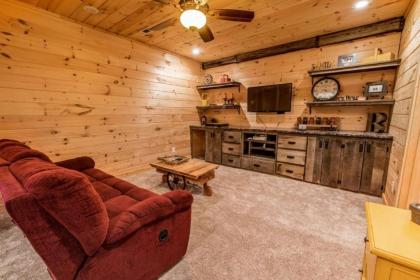 Fightingtown Creek Retreat -McCaysville GA - image 9