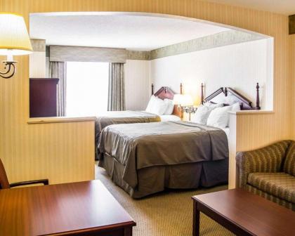 Comfort Suites McAlester - image 9