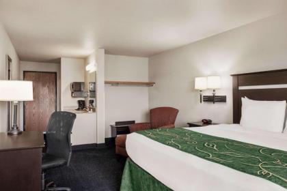 Travelodge by Wyndham McAlester - image 12