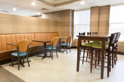 Drury Inn & Suites McAllen - image 4