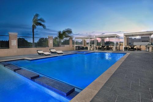 Hawthorn Suites by Wyndham McAllen - main image