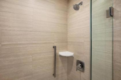 Embassy Suites by Hilton McAllen Convention Center - image 3