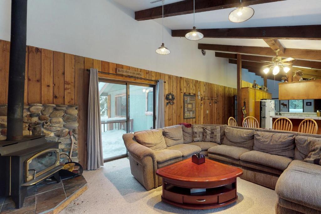 Moose Lodge - main image