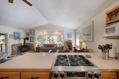 Syringa House by Casago McCall - Donerightmanagement - image 7