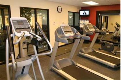 Hampton Inn & Suites McComb - image 20