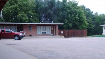 Cedar Inn - image 4