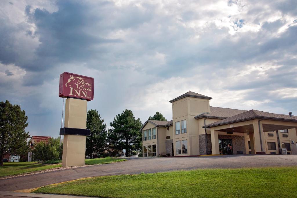 Horse Creek Inn - main image