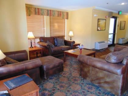 Horse Creek Inn - image 3