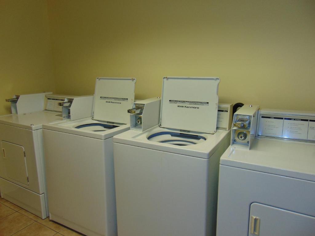 Horse Creek Inn - image 4