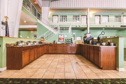 Sky-Palace Inn & Suites McCook - image 12