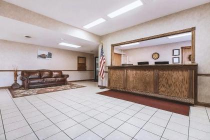Sky-Palace Inn & Suites McCook - image 13