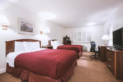 Sky-Palace Inn & Suites McCook - image 5