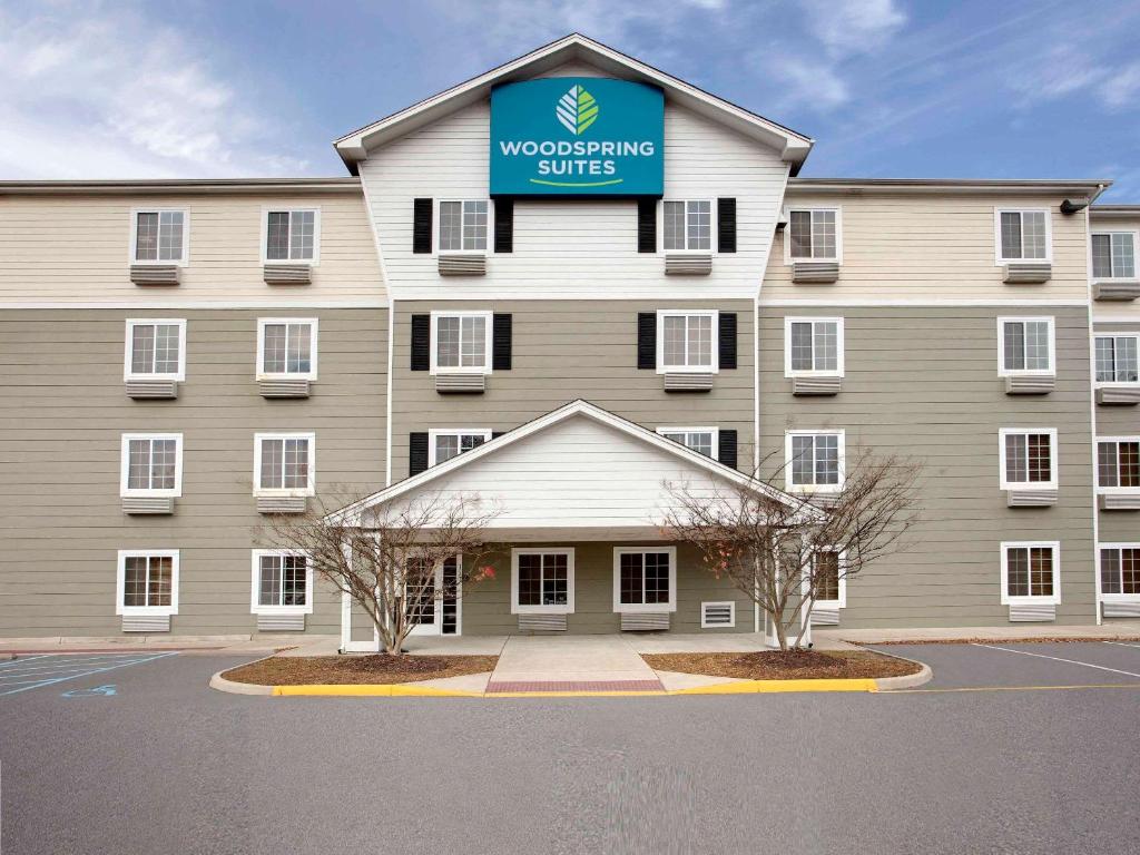 WoodSpring Suites Atlanta McDonough - main image