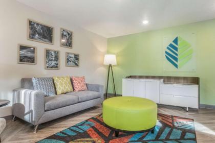 WoodSpring Suites Atlanta McDonough - image 9