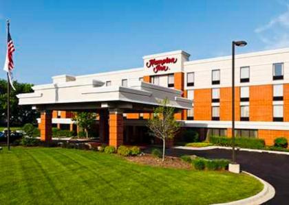 Hampton Inn mcHenry Illinois