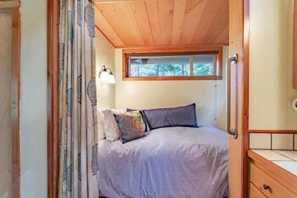 Dear Ol' Dad's Cabin - image 13