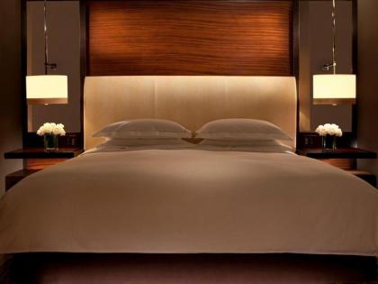 Hilton McLean Tysons Corner - image 8