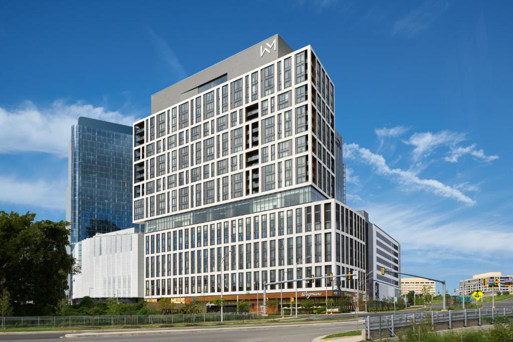 The Watermark Hotel - main image