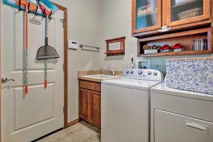 Polished McMinnville House Less Than 2 Mi from Town! - image 2