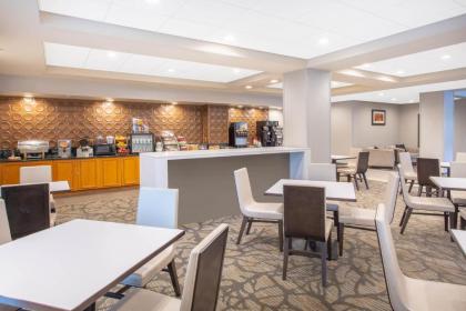 Wingate by Wyndham Mechanicsburg - image 15