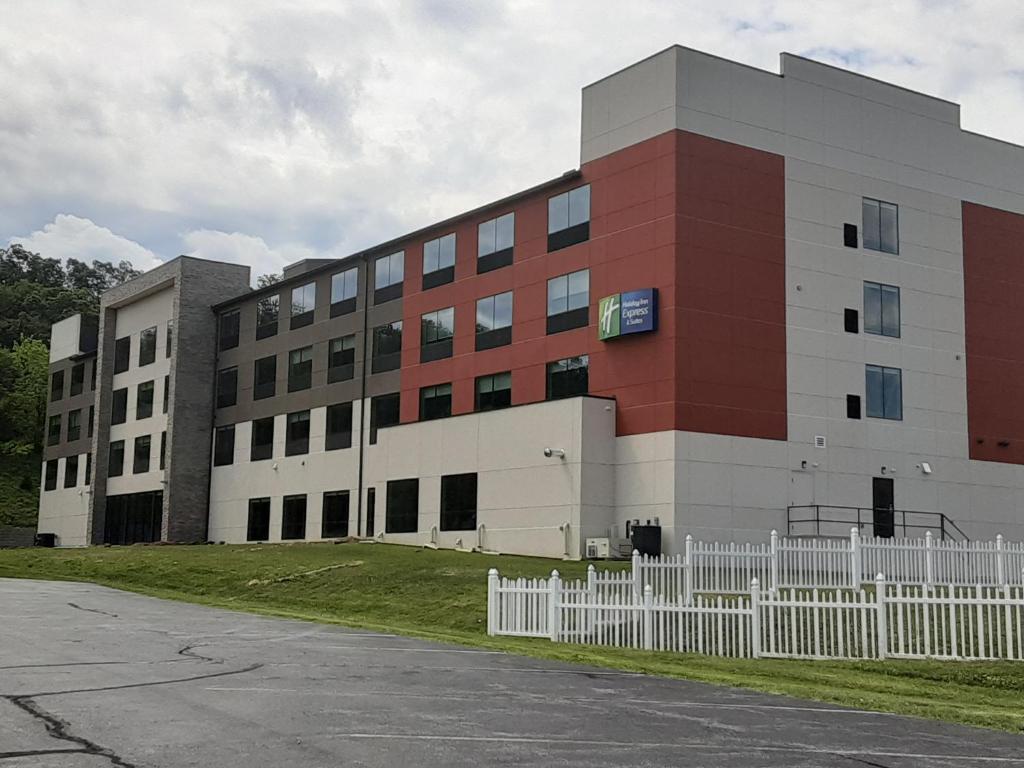 Holiday Inn Express & Suites - Harrisburg S - Mechanicsburg an IHG Hotel - image 7