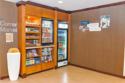 Fairfield Inn by Marriott Medford Long Island - image 13