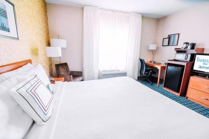 Fairfield Inn by Marriott Medford Long Island - image 14