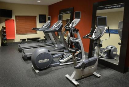 Hampton Inn Medford - image 13