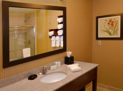 Hampton Inn Medford - image 21