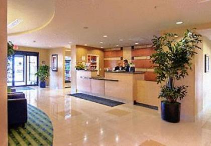 SpringHill Suites by Marriott Medford - image 2