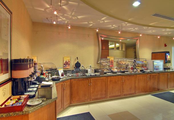 SpringHill Suites by Marriott Medford - image 5