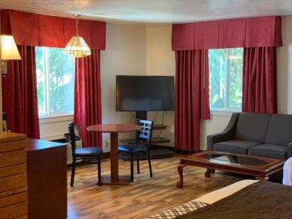 Red Carpet Inn Medford - image 12