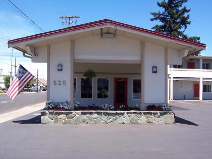Red Carpet Inn Medford - image 3
